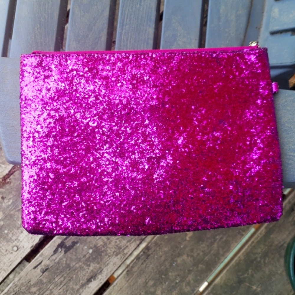 ALDO clutch